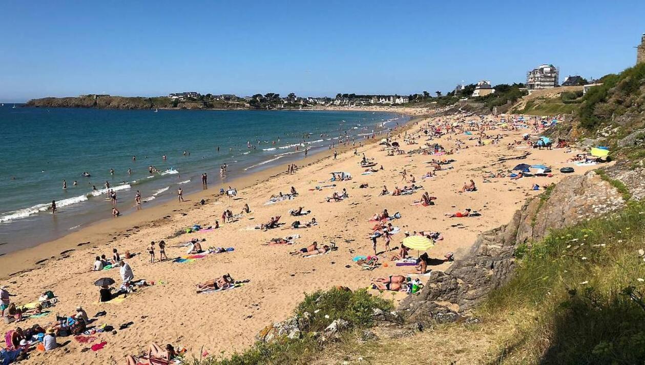 Veritable Maison De Vacances A 500 M Des Plages サン・マロ エクステリア 写真